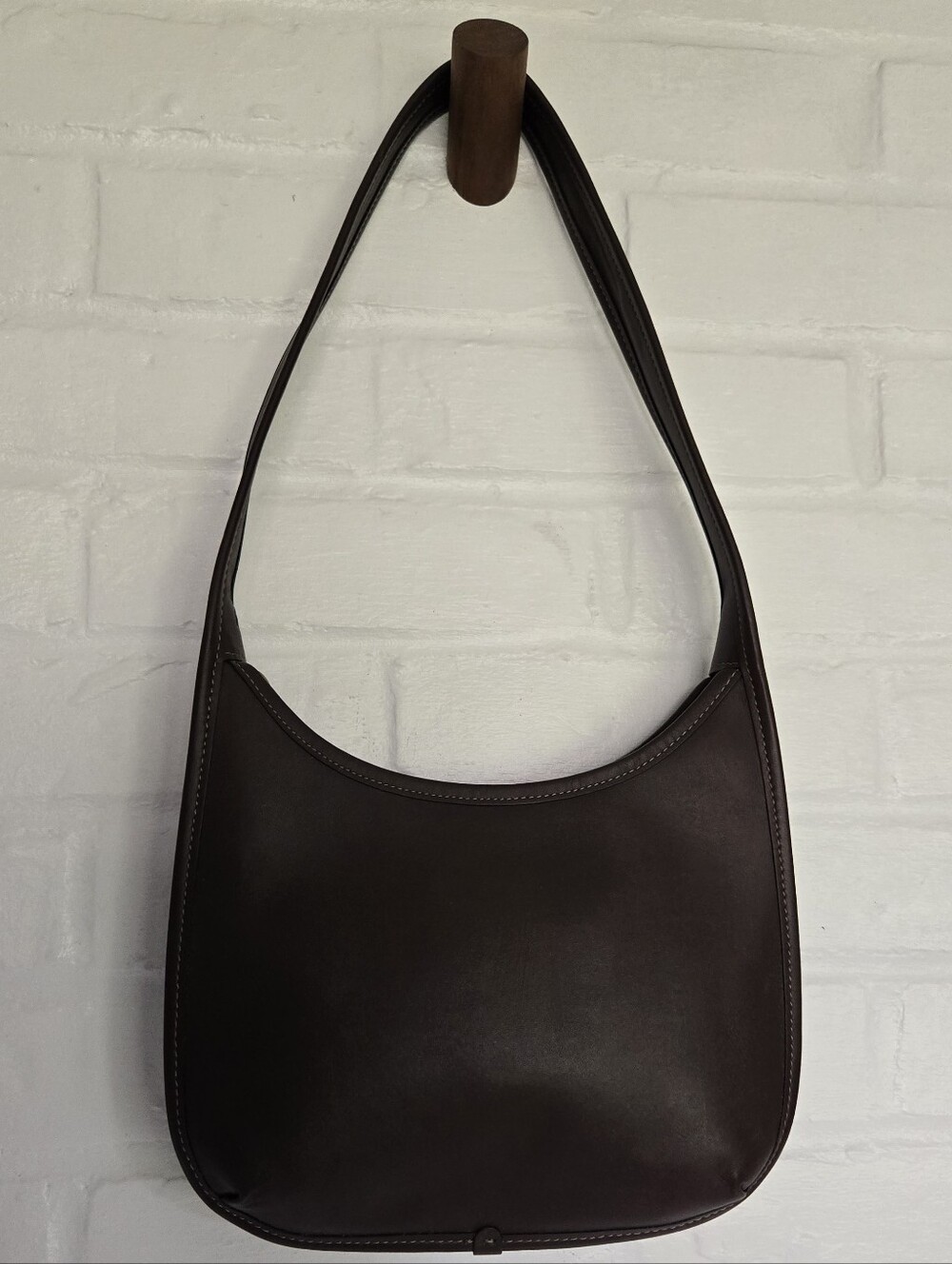 Coach CURVE Zip Bag